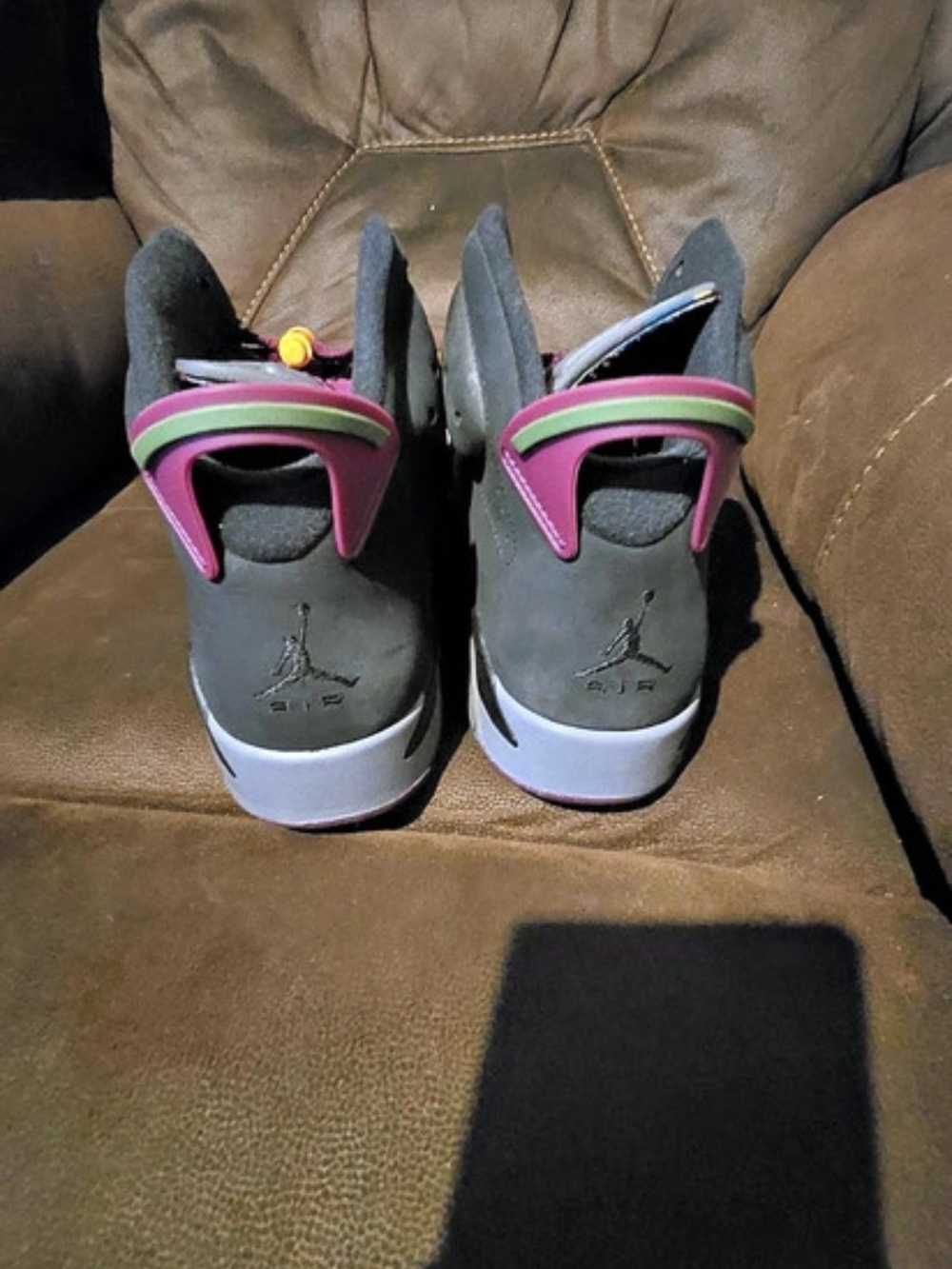Jordan Air Jordan 6 Retro 'Bordeaux' Gray & Purple US 12 - Picture 3 of 8